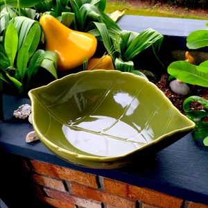 Leaf Serving Bowl